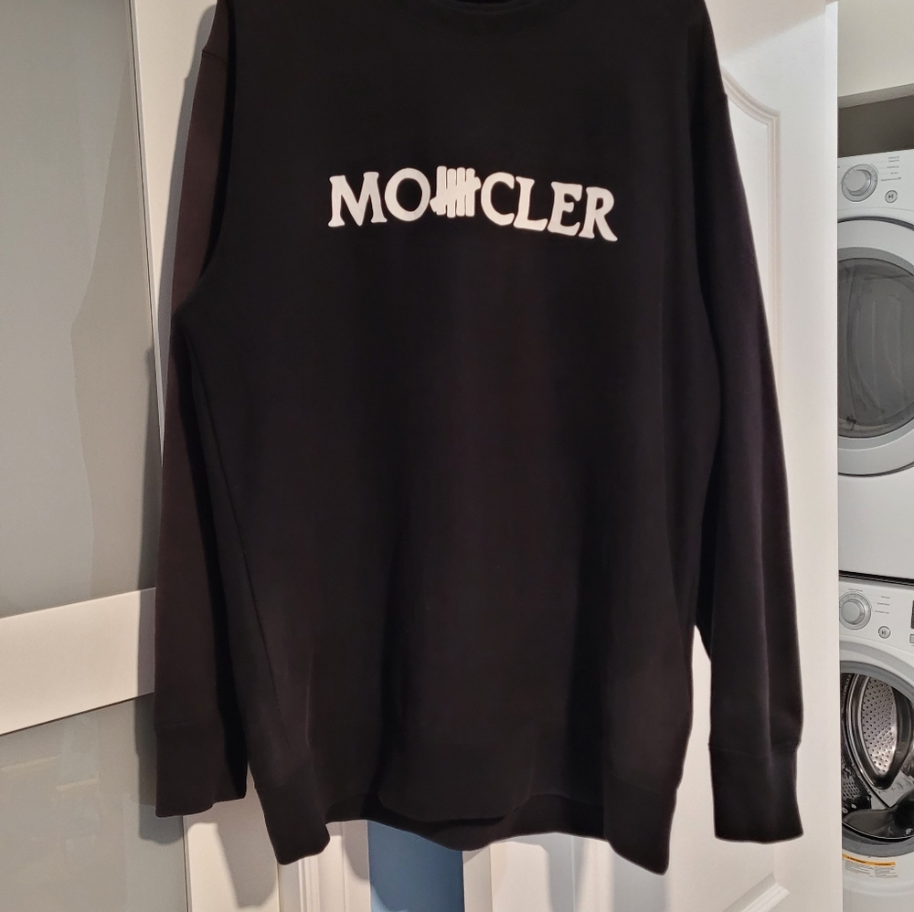 Moncler Black Crewneck Sweater with Logo